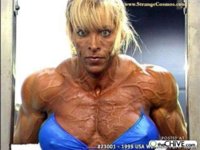 hot_weird_funny_amazing_cool8_a-women-bodybuilder-trainwreck-16_2009073023323611542.jpg