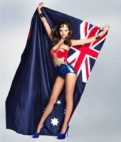 Miranda-Kerr-Wearing-Wonder-Woman-Costume-1-500x591.jpg