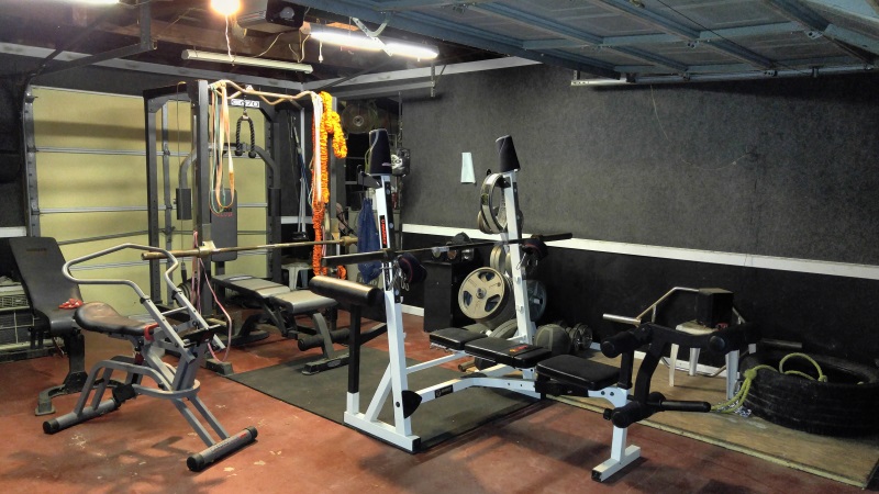 _Garage Gym 1 smaller.jpg