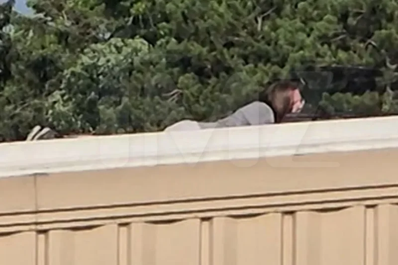 crooks roof.webp