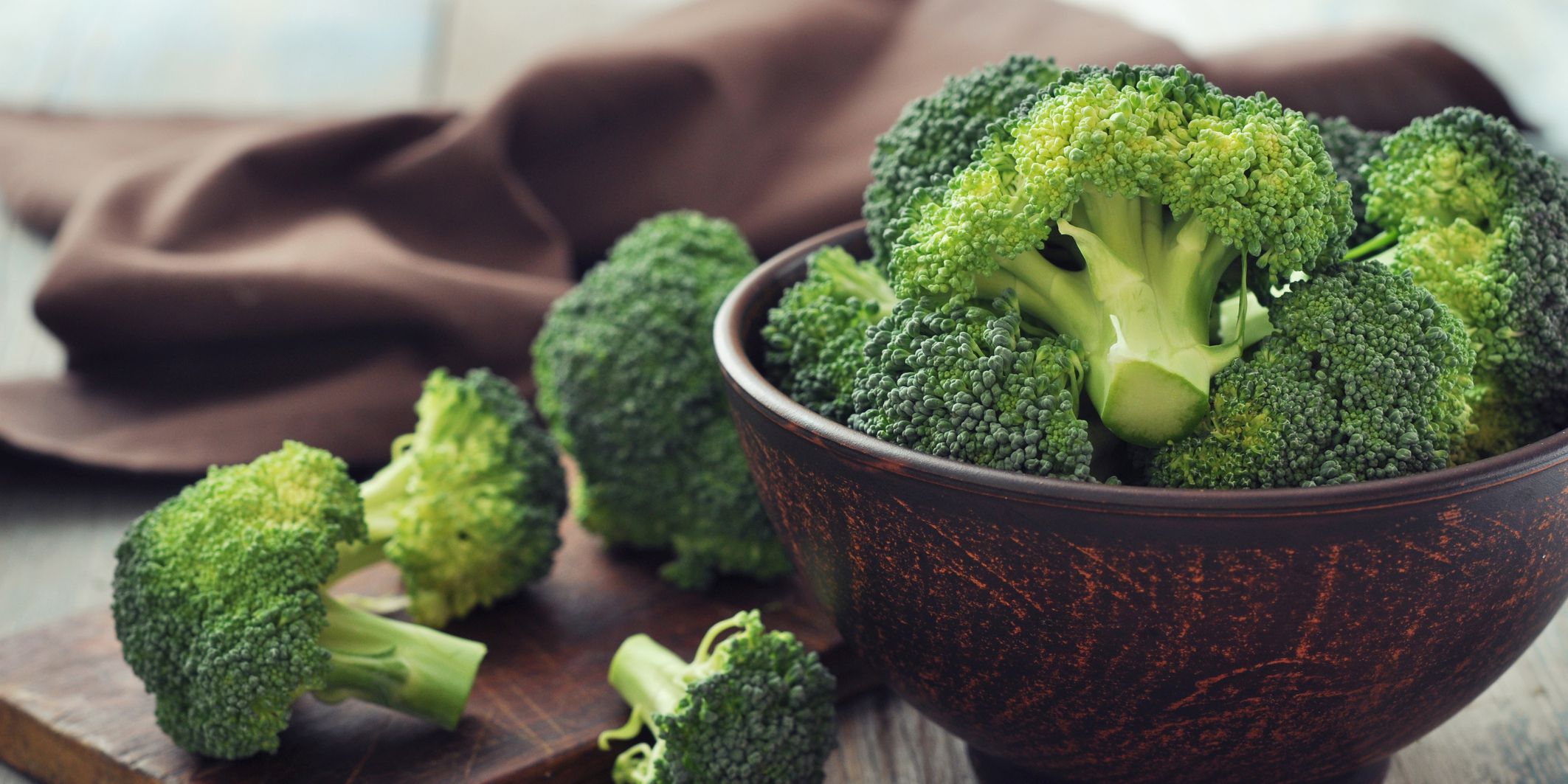 raw-broccoli-1521576184.jpg
