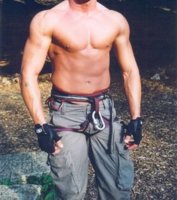 Macho1a.jpg