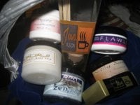 Christmas basket 2008.JPG
