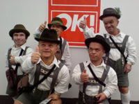 midgets_lederhosen_2.jpg