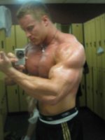 Side Biceps Flex.jpg
