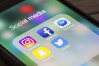 social-media-supplement-companies.jpg