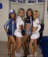 sexy_halloween_costume_women.jpg