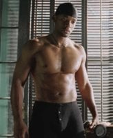 I-Robot-Scene-will-smith-6479781-538-659.jpg