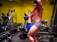 SERRATUS.jpg